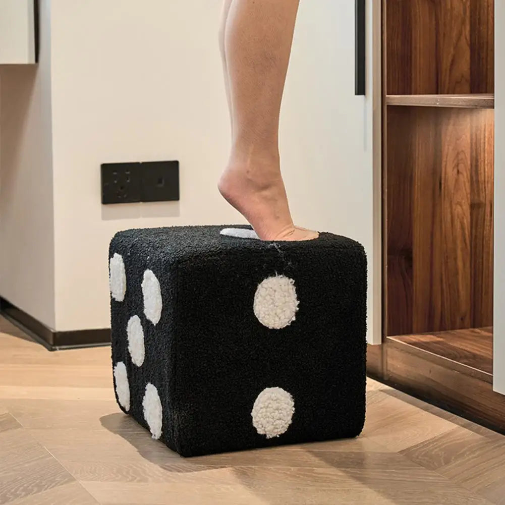 Cubic Stool