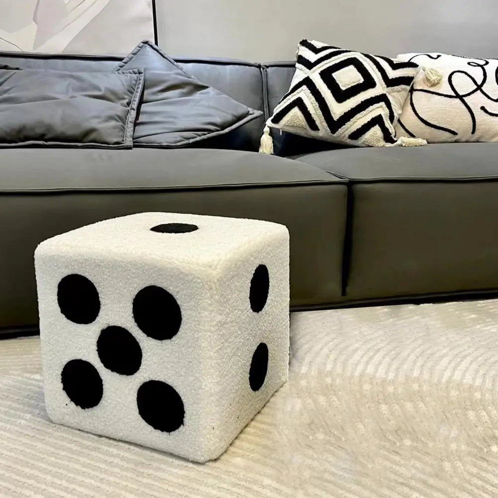 Cubic Stool