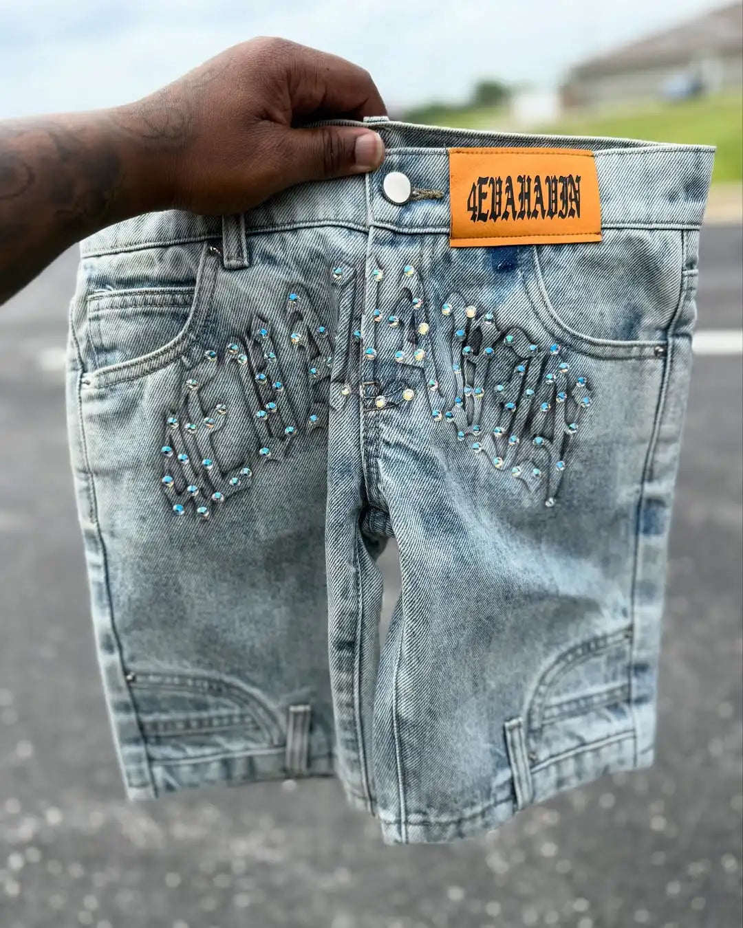 Y2K Popular Masonry Design Denim Shorts Patch Vintage Shorts Men Women Street Hip Hop Fashion Harajuku Punk Loose Wide Leg Pants
